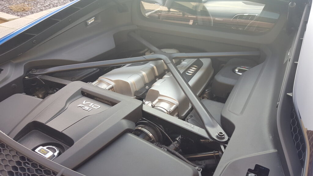 Under the bonnet of the R8