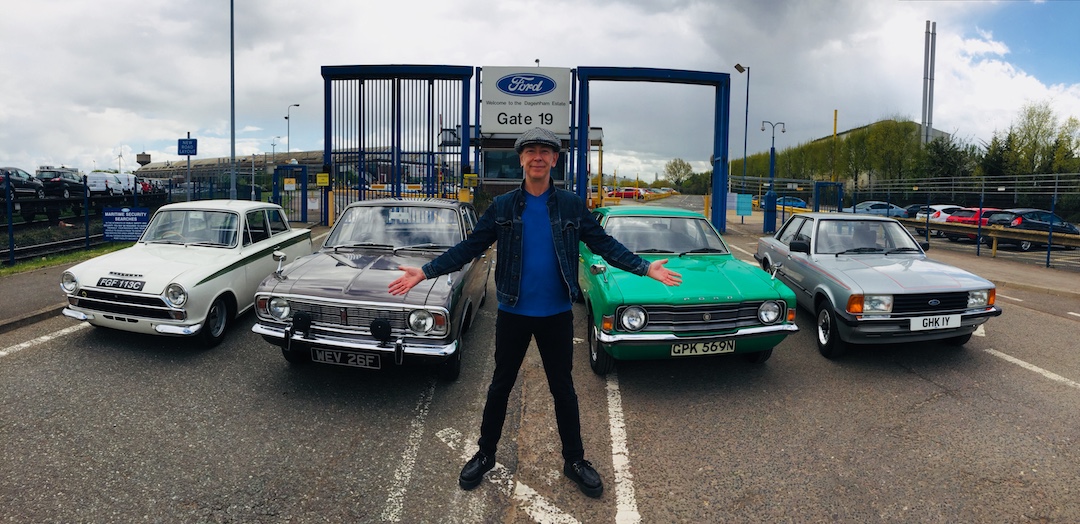 Ford Cortina lineup Gaz Top