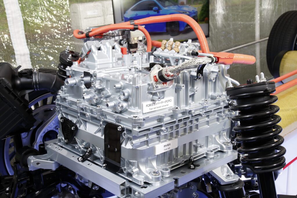 The inner workings of a hydrogen fuel cell